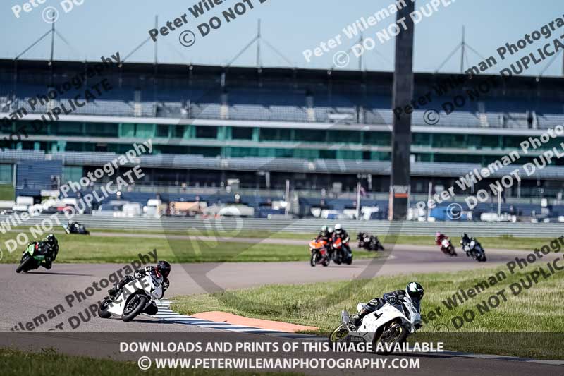 Rockingham no limits trackday;enduro digital images;event digital images;eventdigitalimages;no limits trackdays;peter wileman photography;racing digital images;rockingham raceway northamptonshire;rockingham trackday photographs;trackday digital images;trackday photos